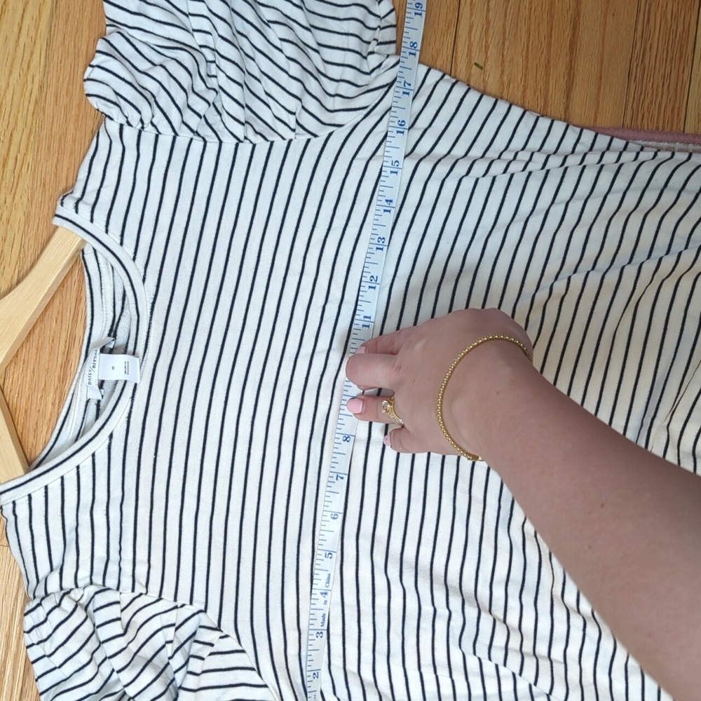 Daily Ritual Puffed Sleeves Striped Dress - Picture 8 of 8